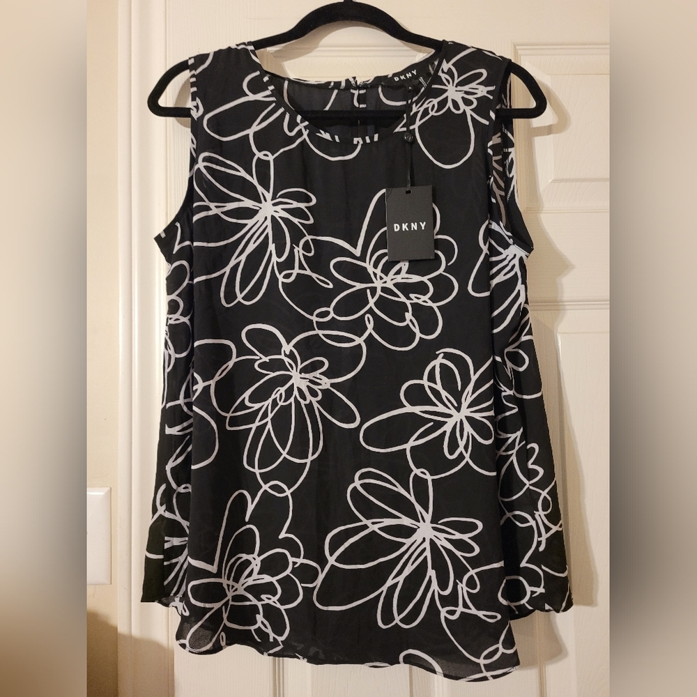 DKNY Black Sleeveless Floral-Outline Blouse